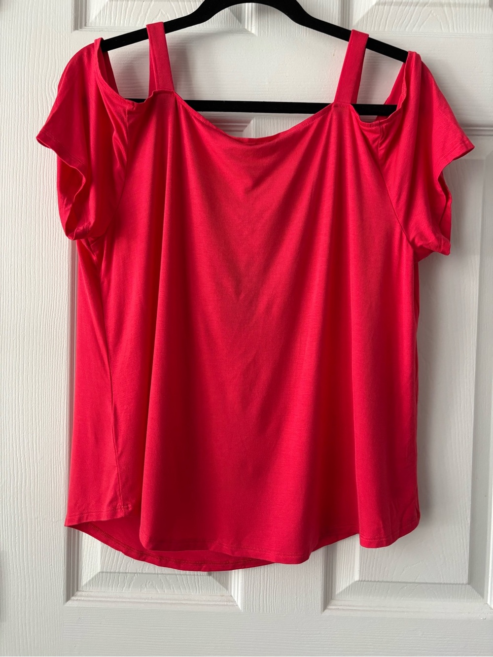 Cable & Gauge Red Cold-Shoulder Tank Top with Ring Strap Detail - Picture 7 of 15